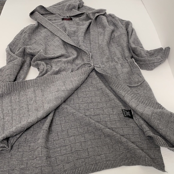 Hooded Open Sweater Jacket - Picture 3 of 9